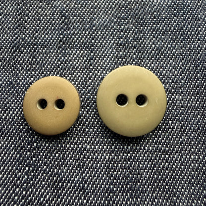 Olive two-hole plastic shirt buttons in 11 mm and 14 mm