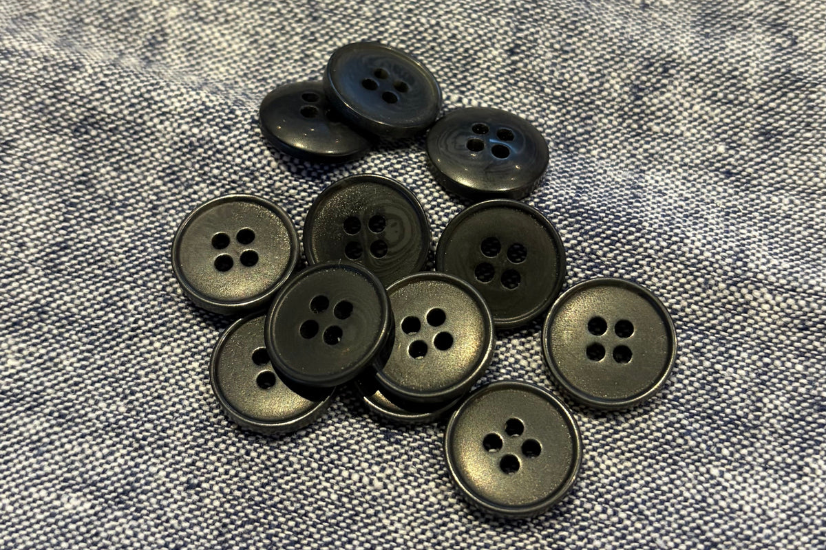 Cu Button Basic Dark Grey Button | Curated Buttons