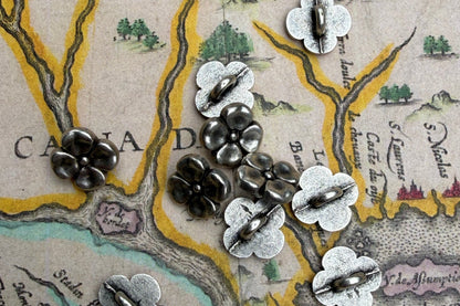 Small Metal Floral Shank Button