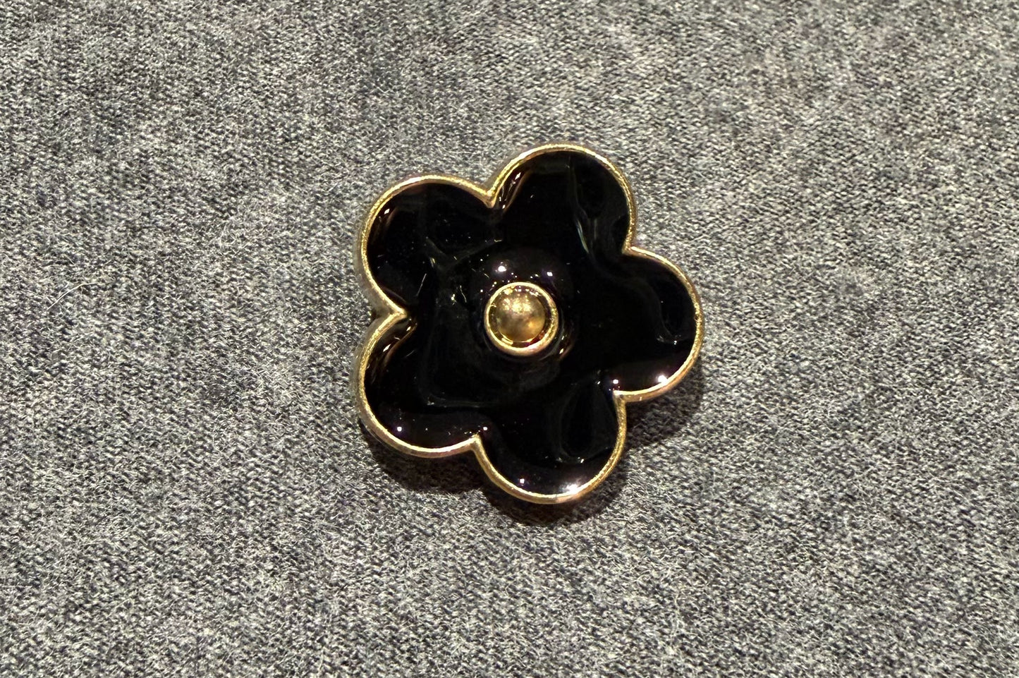 Black Flower Shank Button (Set of 8)