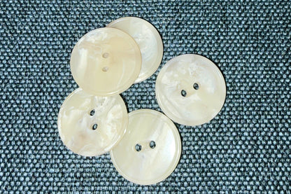 Cream Button with Marbling